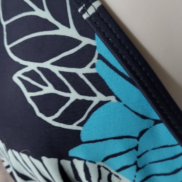 Old navy Women's Tankini Swim Two 2 Piece Tankini Setsz M.. 2 sets of bottoms - Picture 6 of 9